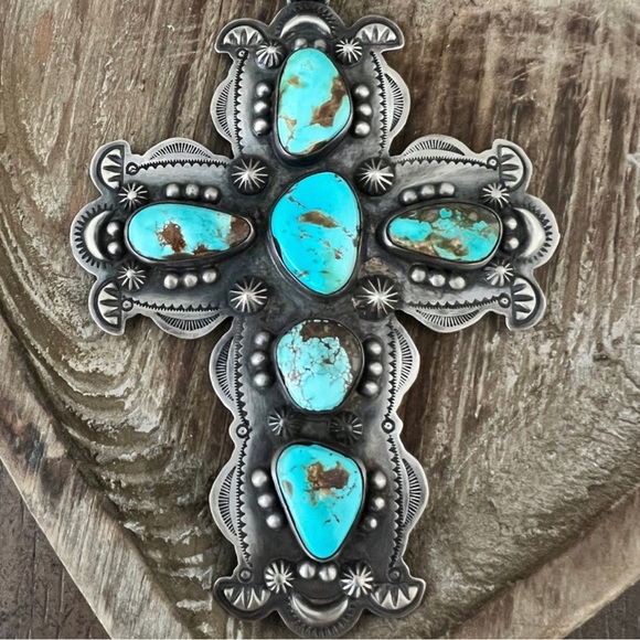 Gorgeous Anthony Sandoval Navajo silver and turquoise large cross - Picture 2 of 7